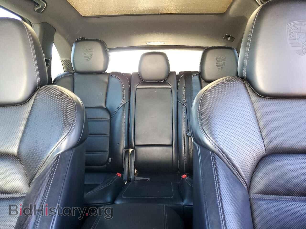2017 PORSCHE CAYENNE - VIN: WP1AA2A23HKA89834 - Photo 10