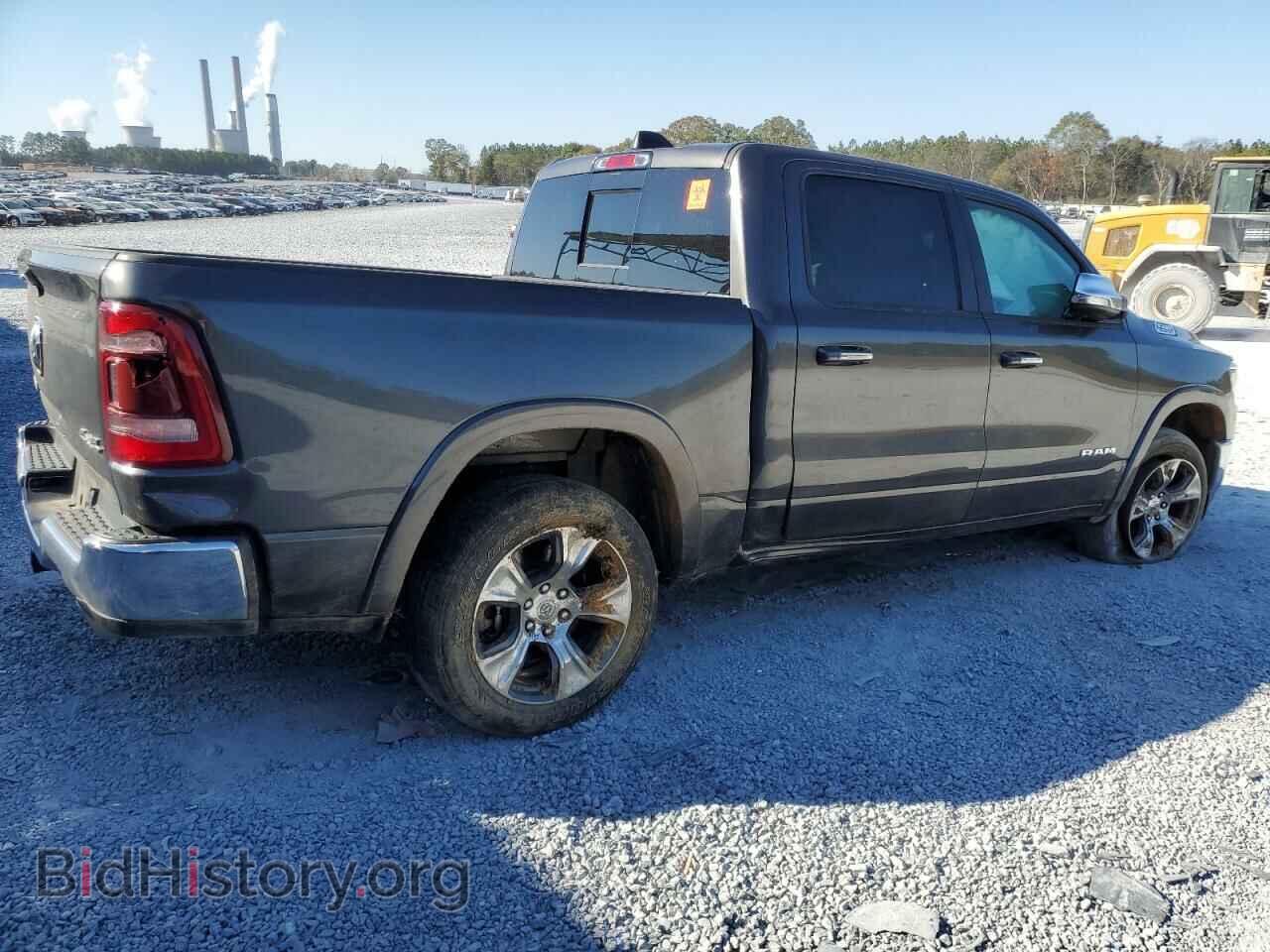 2020 RAM 1500 - VIN: 1C6SRFJT7LN410352 - Фото 3