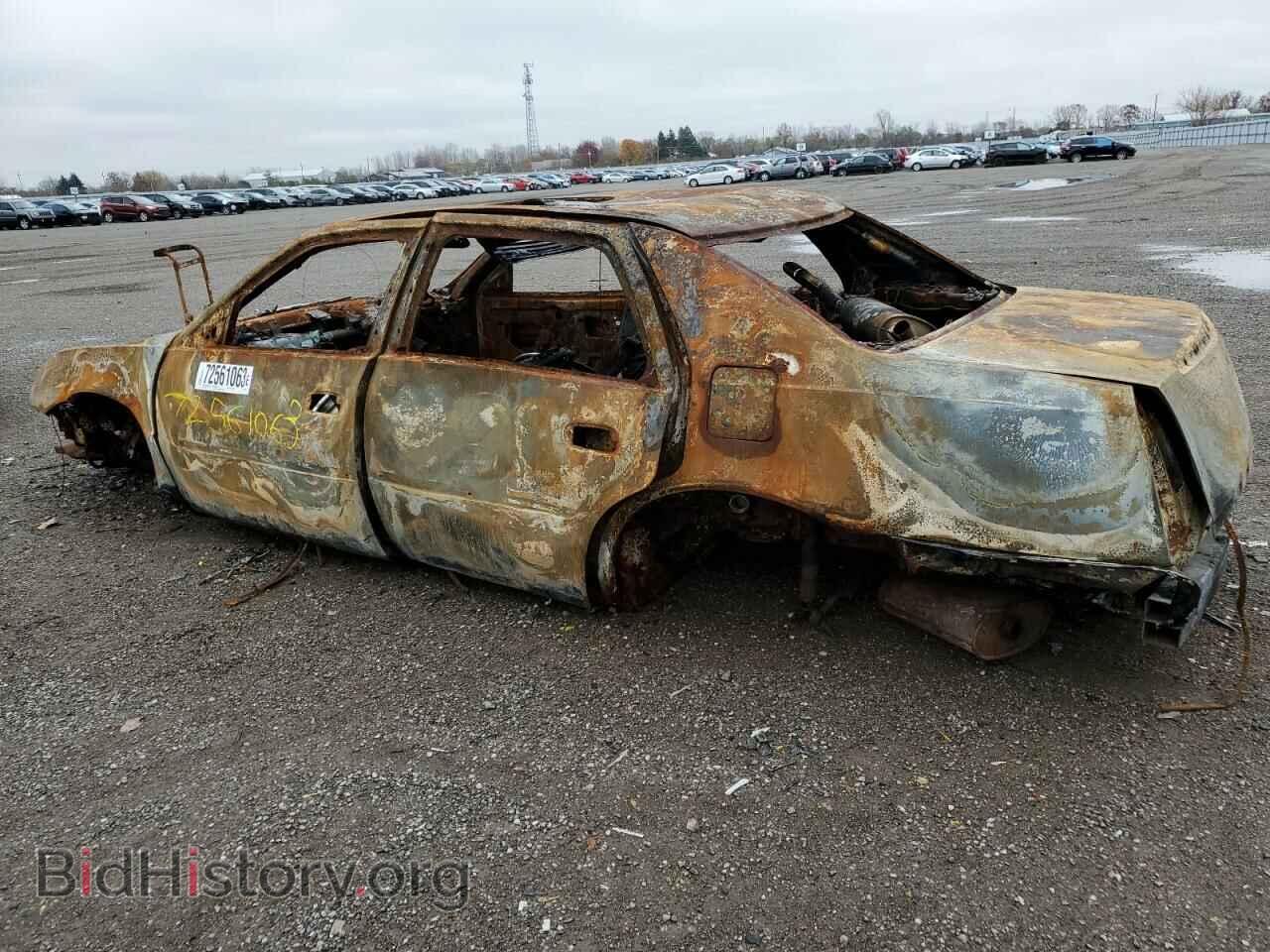 2006 CADILLAC DTS - VIN: 1G6KD57Y06U233810 - Фото 2