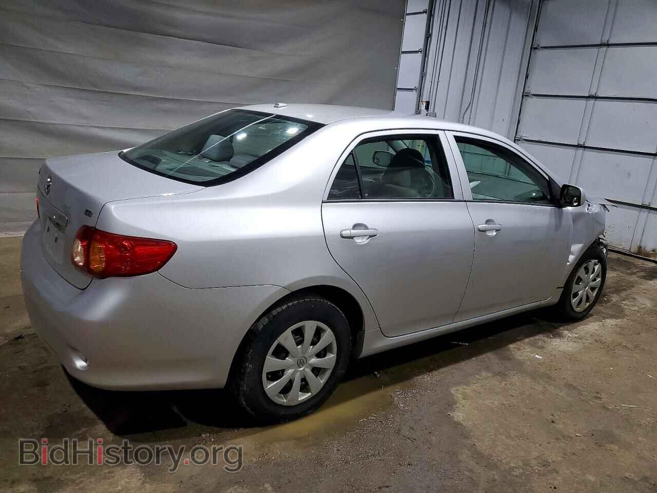 2010 TOYOTA COROLLA - VIN: 2T1BU4EE3AC256178 - Фото 3