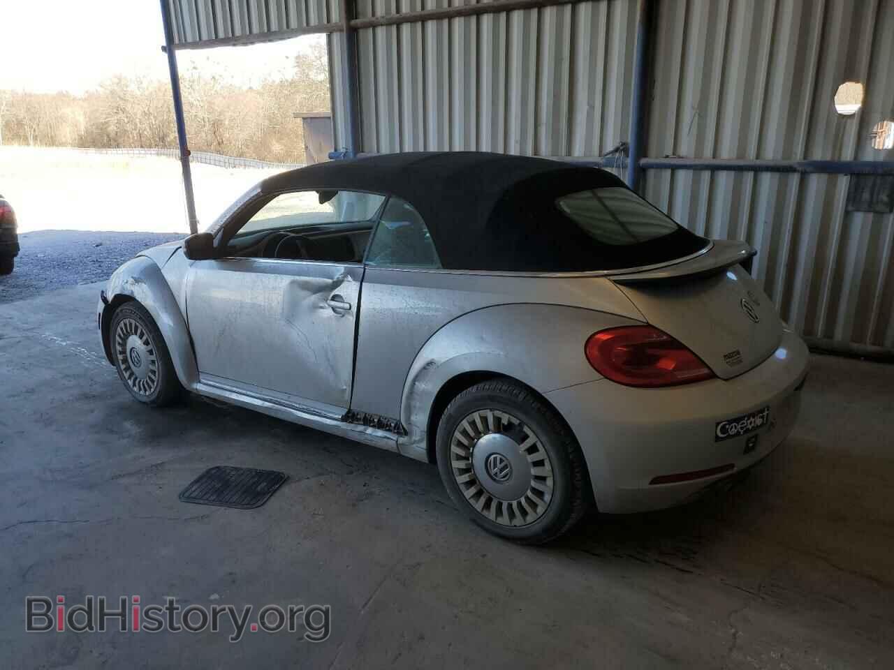 2013 VOLKSWAGEN BEETLE - VIN: 3VW5X7AT0DM831789 - Фото 2