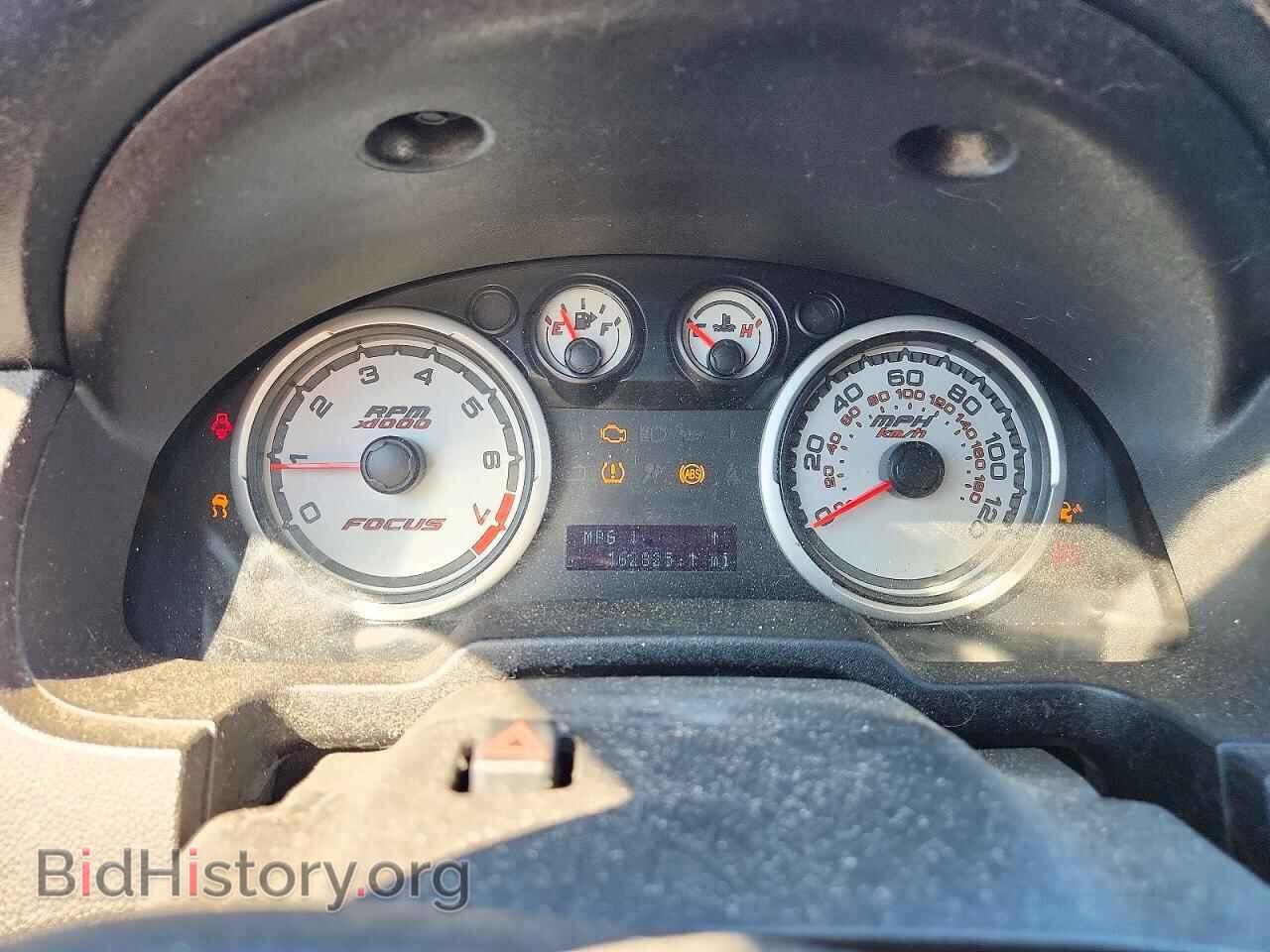2010 Ford FOCUS (VIN 1FAHP3FN0AW201517) — photo 9 of 12