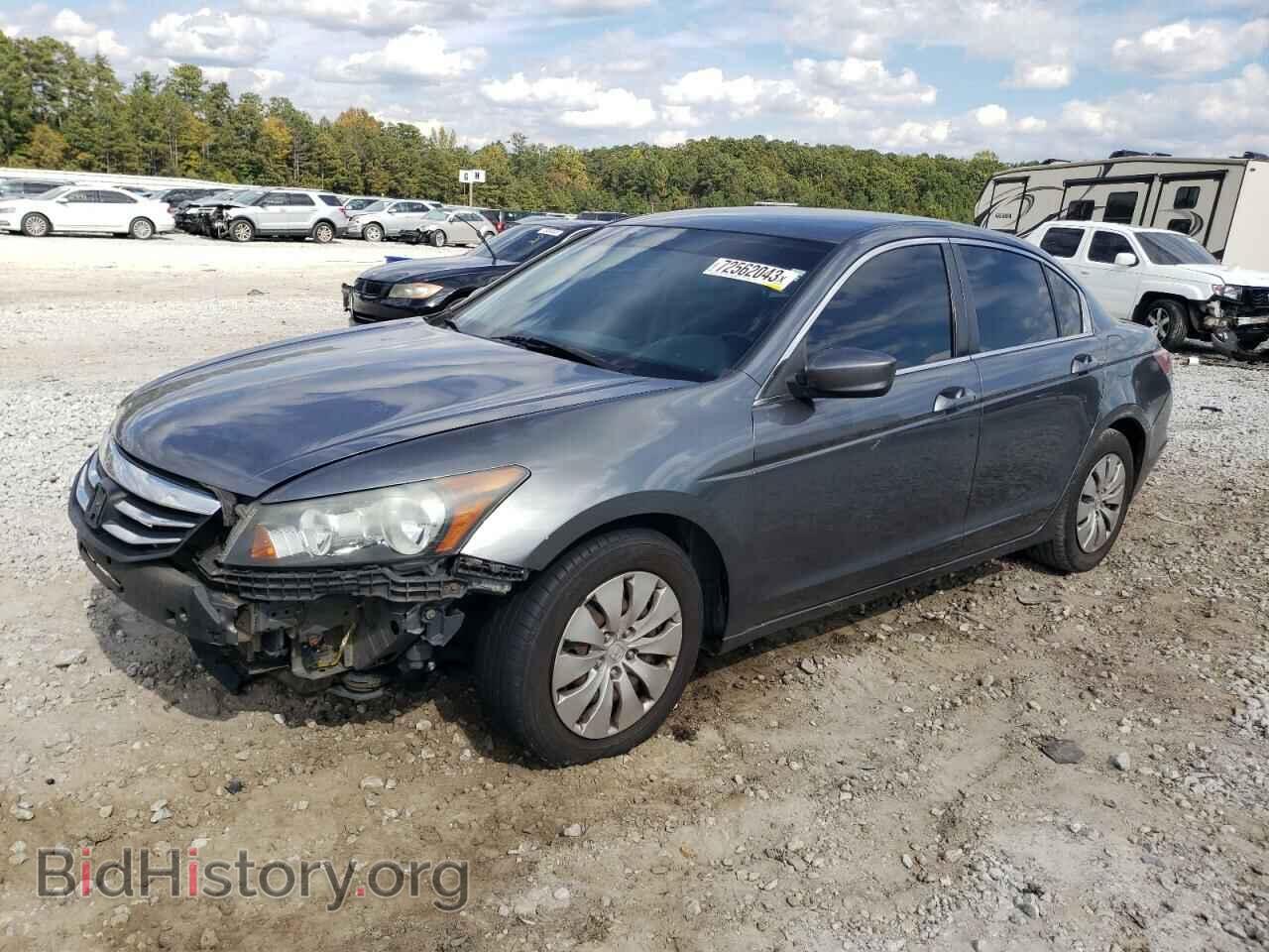 Photo 1HGCP2F36BA099900 - HONDA ACCORD 2011