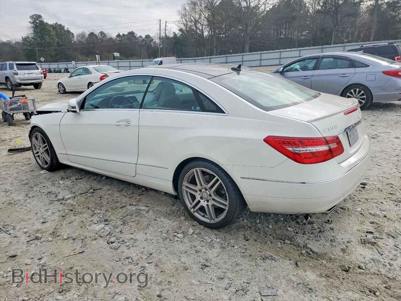 2011 MERCEDES-BENZ E-CLASS - VIN: WDDKJ5GB9BF068345 - Фото 2