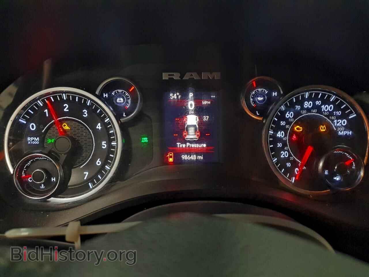2019 RAM 1500 - VIN: 1C6SRFFT1KN592007 - Фото 9