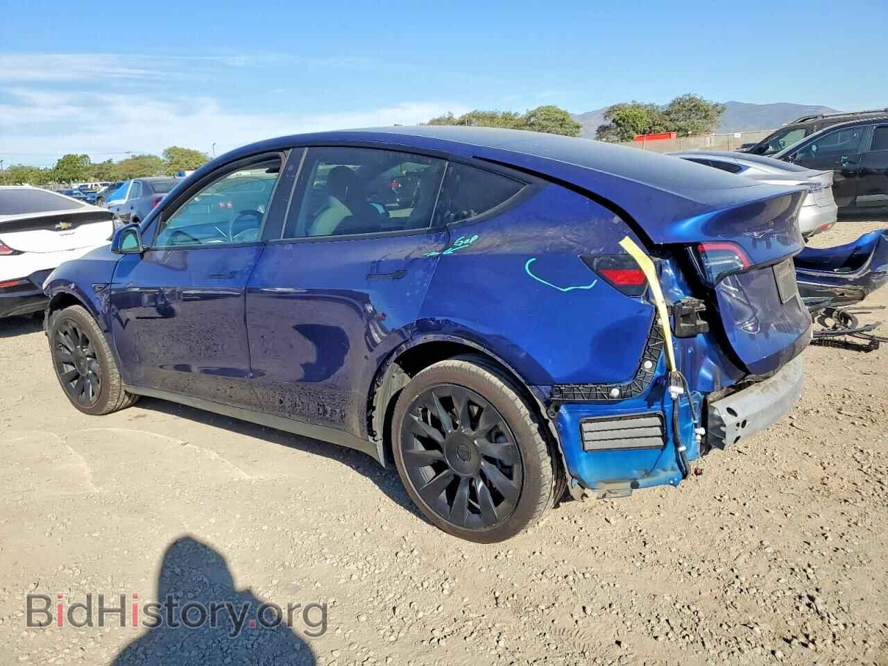 2023 TESLA MODEL Y - VIN: 7SAYGDEE7PF610289 - Photo 2