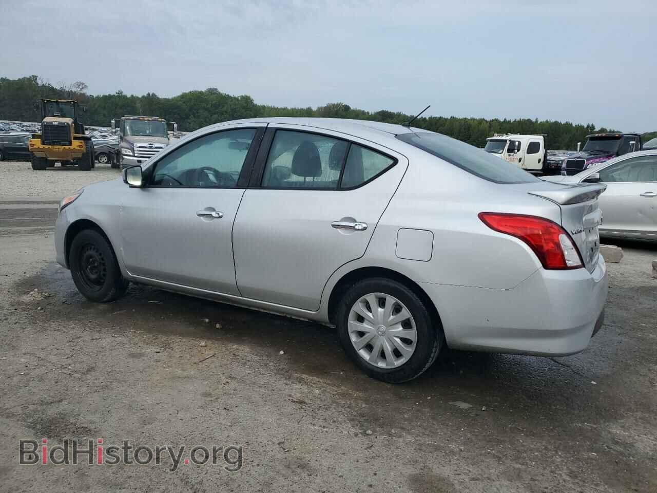 2017 NISSAN VERSA - VIN: 3N1CN7AP4HK443441 - Фото 2