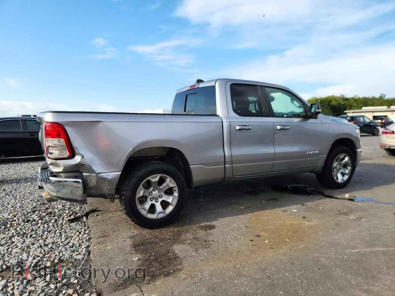 2020 RAM 1500 - VIN: 1C6SRFBT2LN198507 - Фото 3