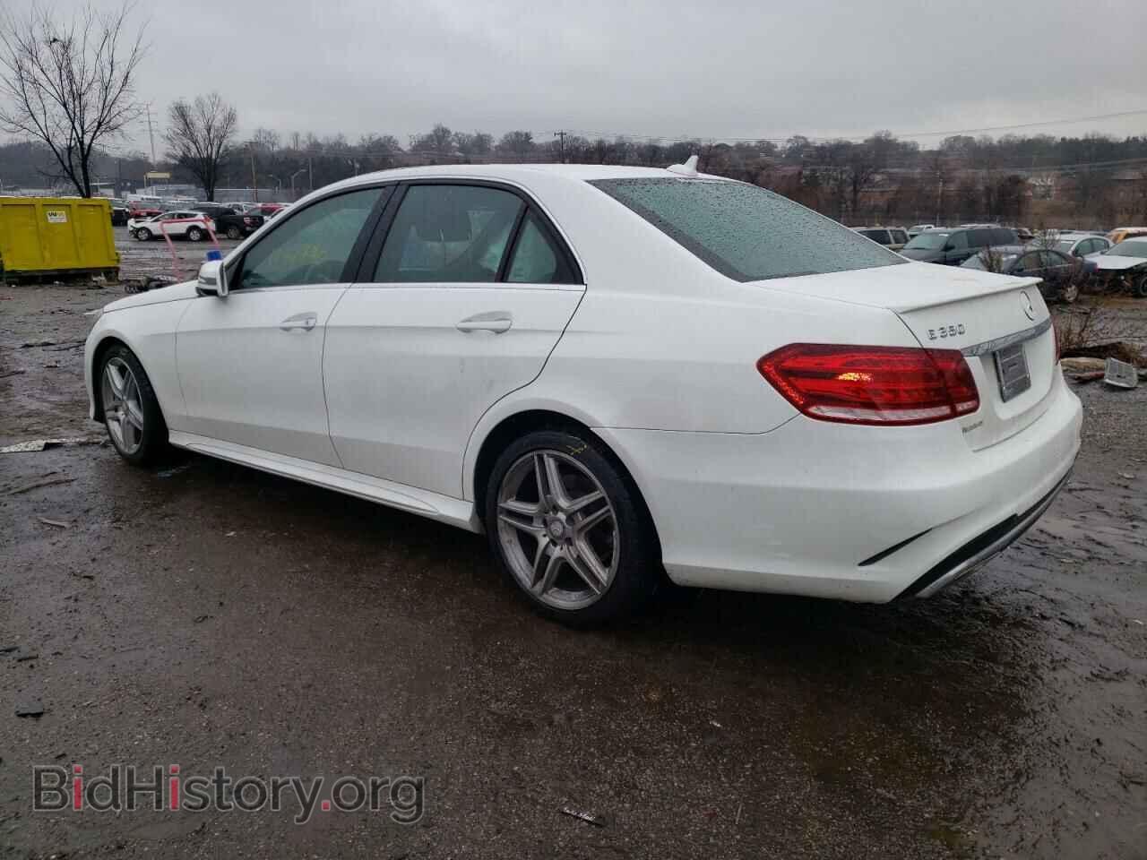 2014 MERCEDES-BENZ E-CLASS - VIN: WDDHF5KB4EA808808 - Фото 2
