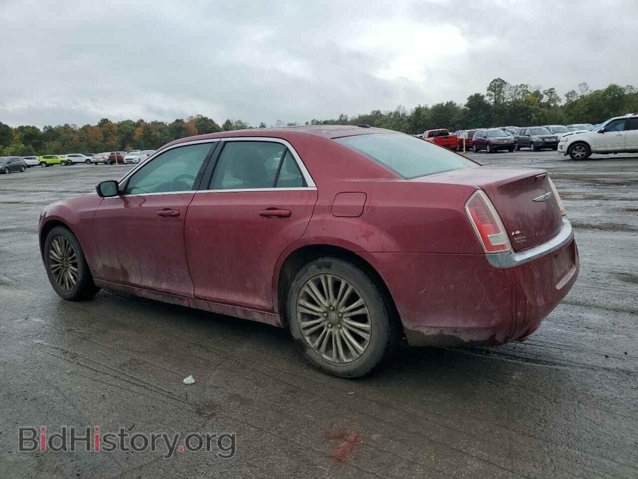 2013 CHRYSLER 300 - VIN: 2C3CCARG9DH717318 - Фото 2