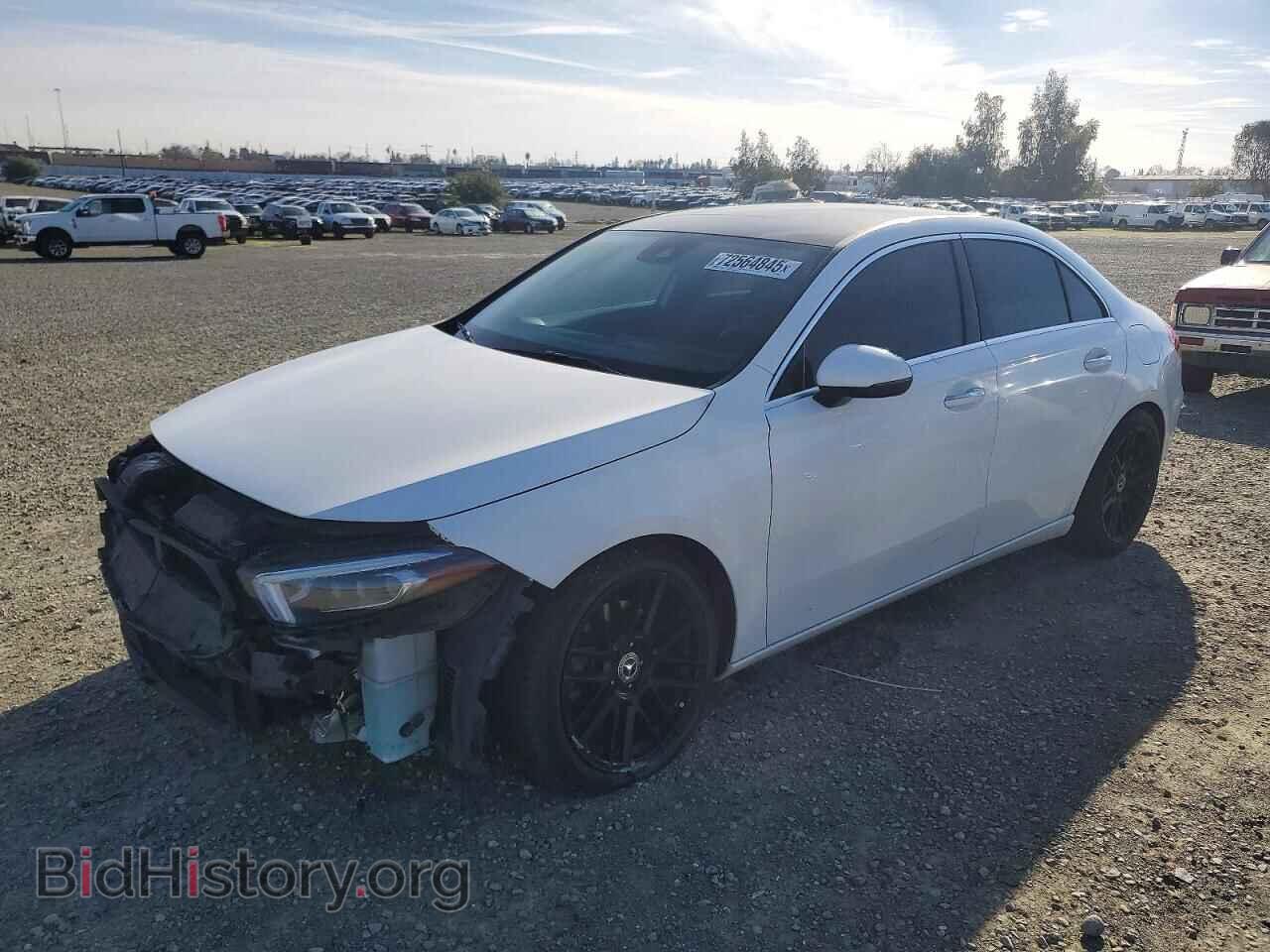 Photo WDD3G4FB9KW021637 - MERCEDES-BENZ A-CLASS 2019