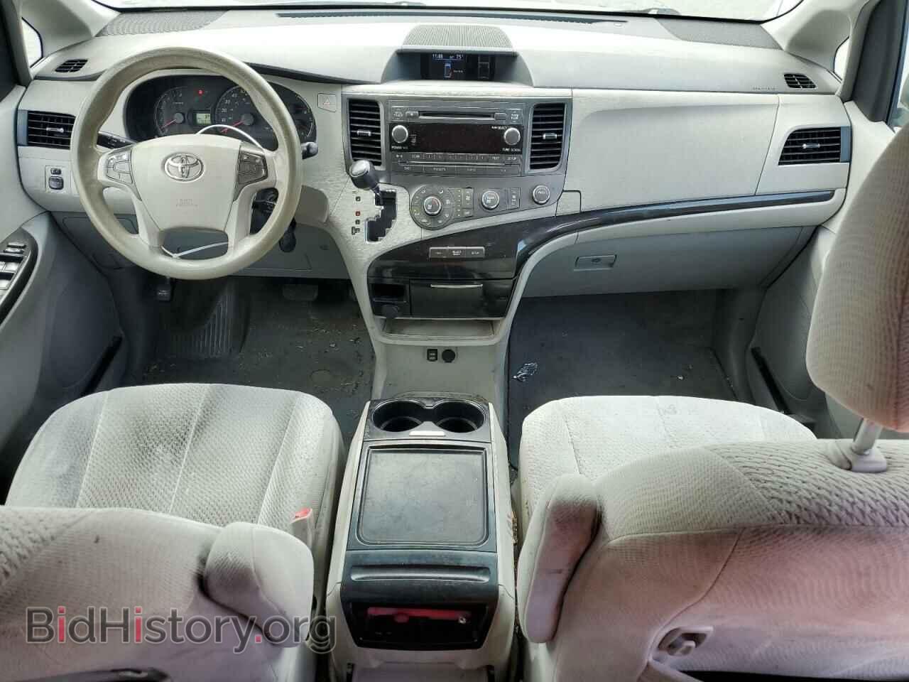 2012 TOYOTA SIENNA - VIN: 5TDKA3DC2CS012941 - Фото 8