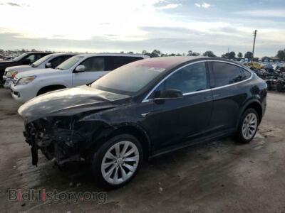 2018 Tesla MODEL X, черный — VIN 5YJXCDE24JF141275, Copart