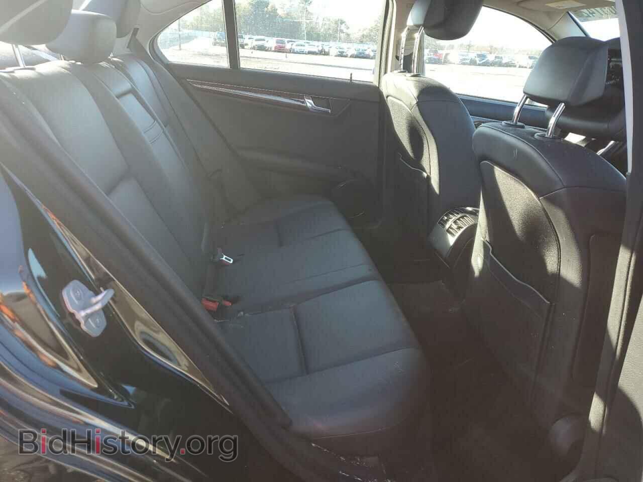 2011 MERCEDES-BENZ C-CLASS - VIN: WDDGF5EB3BR180793 - Фото 10