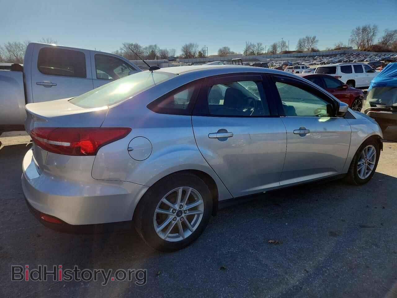 2018 FORD FOCUS - VIN: 1FADP3F22JL288715 - Фото 3