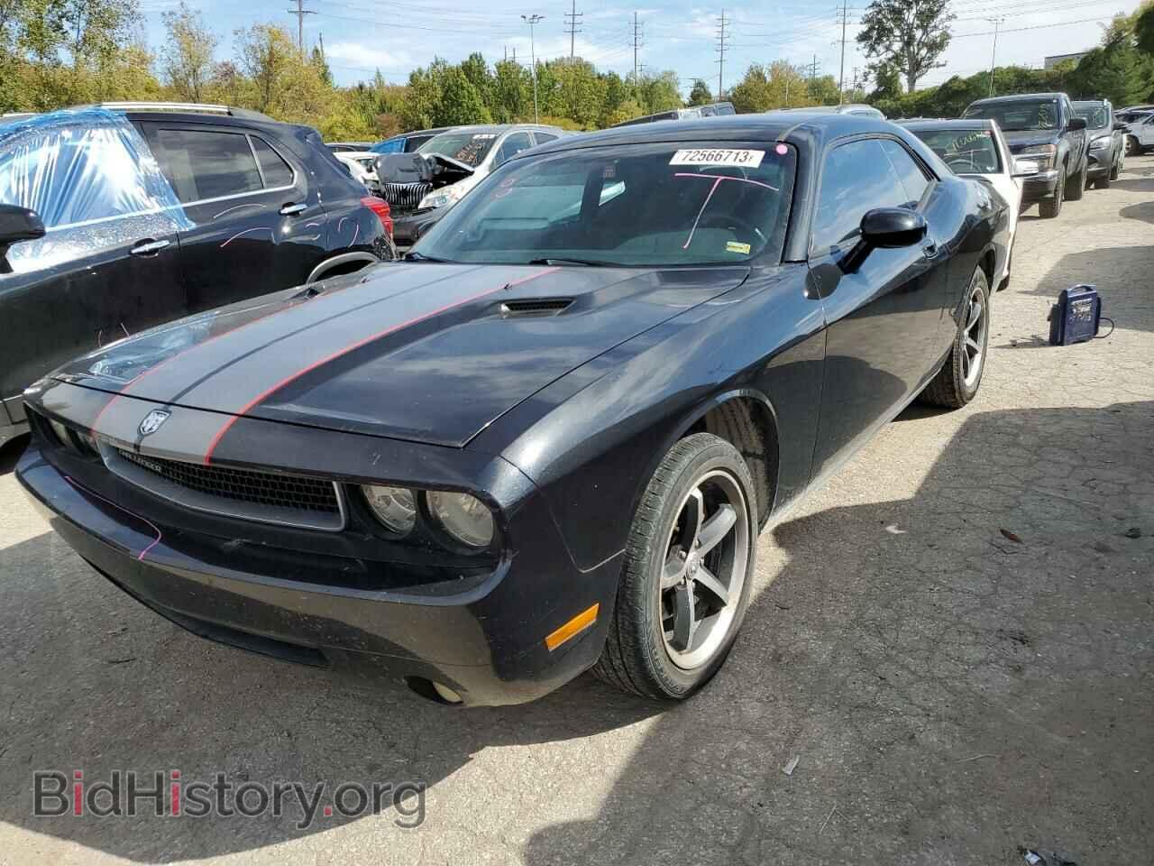 Фотография 2B3CJ4DV1AH134764 - DODGE CHALLENGER 2010