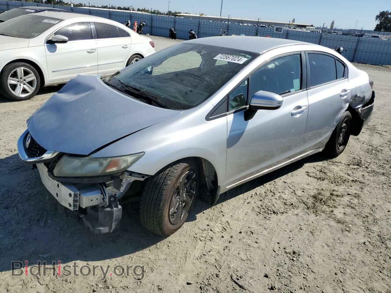 Фотография 19XFB2F57EE066191 - HONDA CIVIC 2014