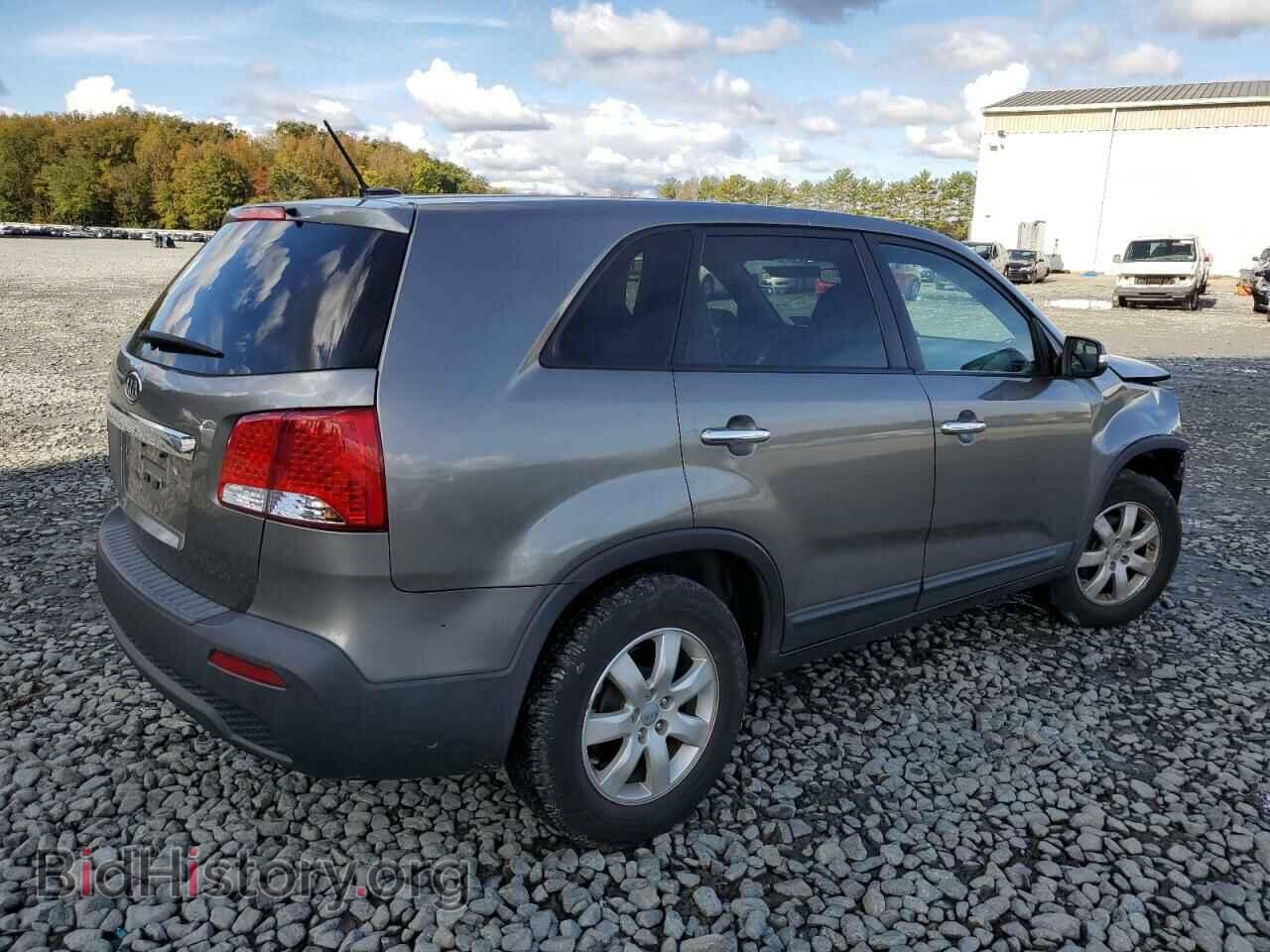 2013 KIA SORENTO - VIN: 5XYKT3A19DG406528 - Фото 3
