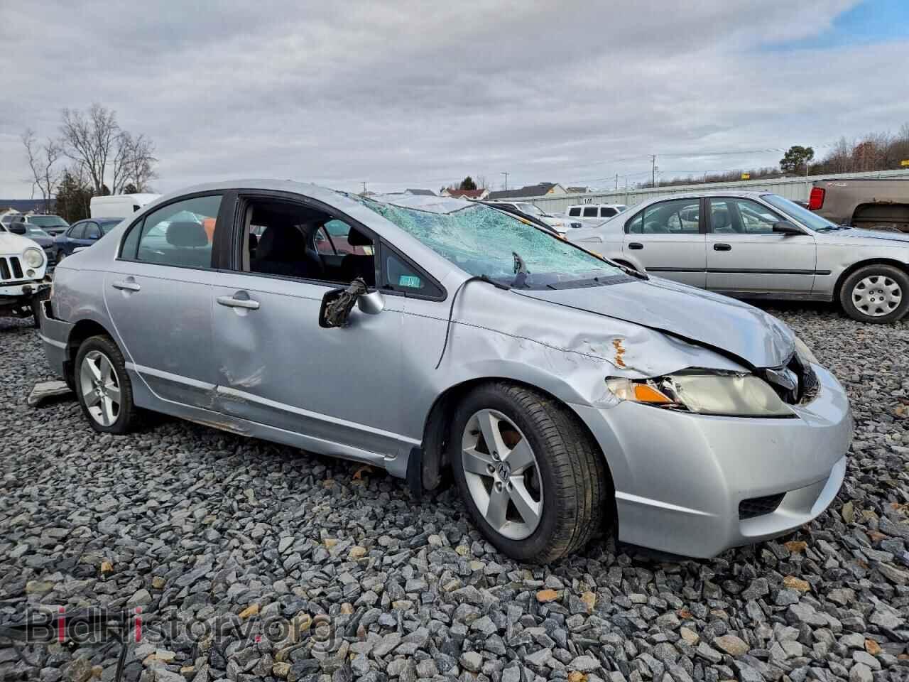 2011 HONDA CIVIC - VIN: 19XFA1F63BE009374 - Фото 4