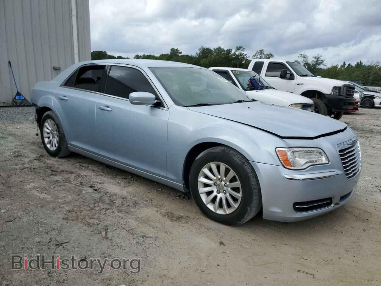 2013 CHRYSLER 300 - VIN: 2C3CCAAG7DH589592 - Фото 4