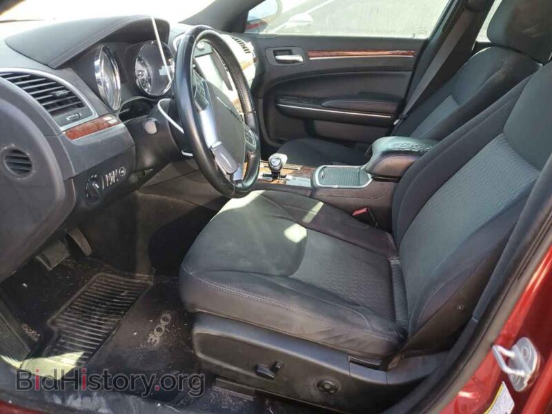 2012 Chrysler 300 (VIN 2C3CCAAG2CH312234) — фото 7 из 13