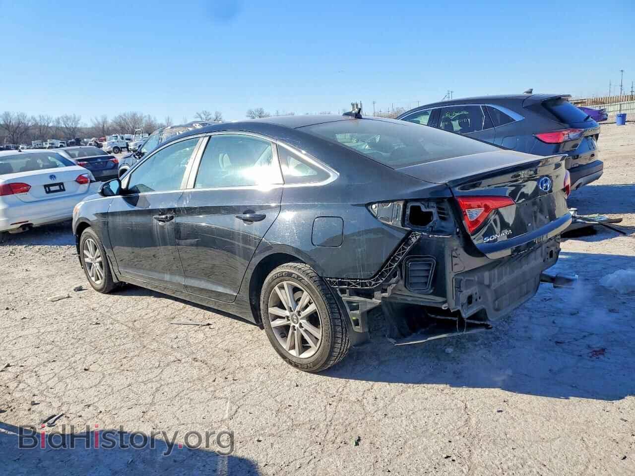 2015 HYUNDAI SONATA - VIN: 5NPE24AF3FH158564 - Фото 2