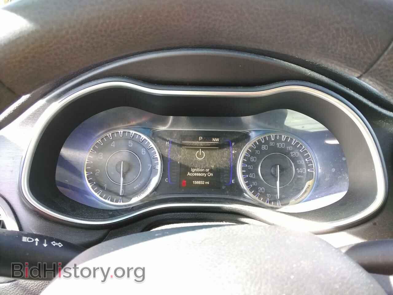 2016 CHRYSLER 200 - VIN: 1C3CCCAB9GN185639 - Фото 9
