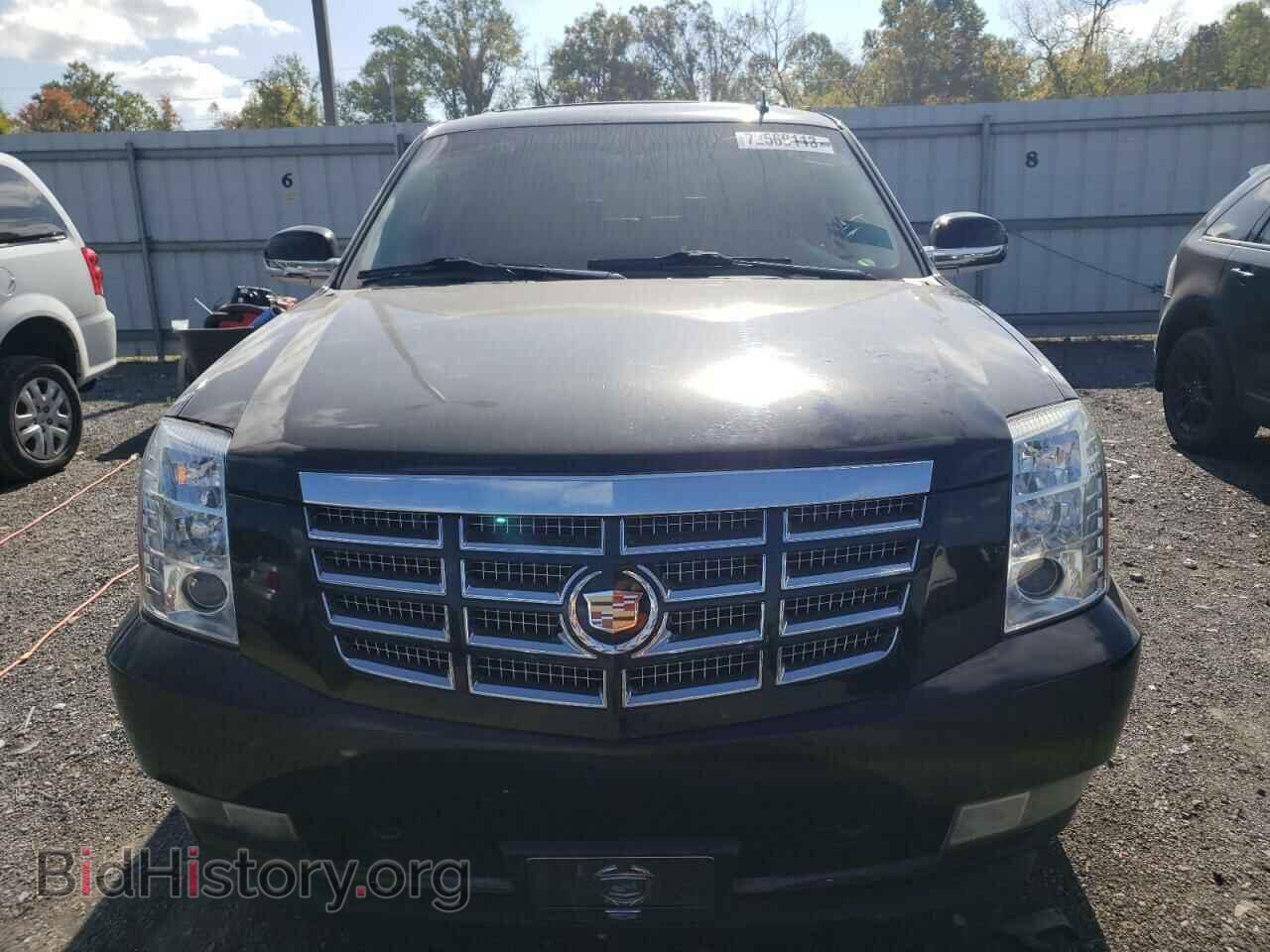 2011 CADILLAC ESCALADE - VIN: 1GYS4AEF5BR303574 - Фото 5