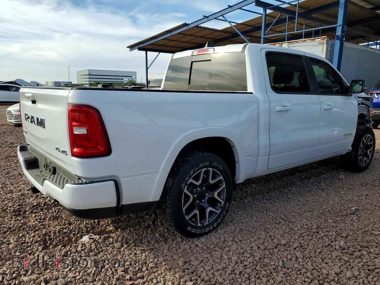 2025 RAM 1500 - VIN: 1C6SRFJP2SN683782 - Фото 3