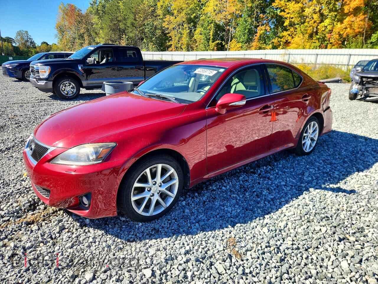 Photo JTHCE5C24B5001214 - LEXUS IS 2011