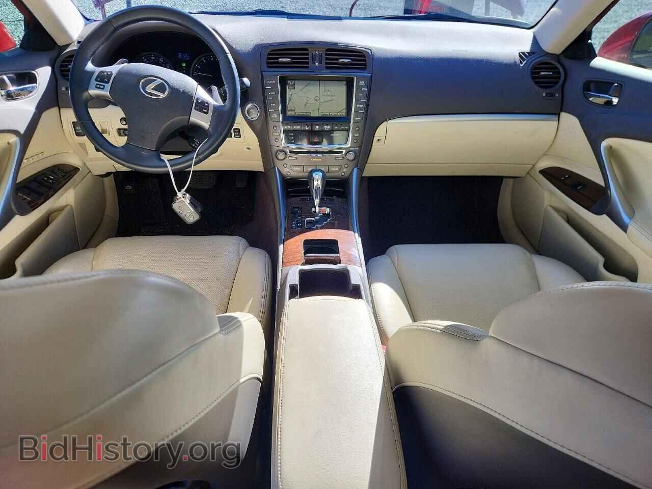 2011 LEXUS IS - VIN: JTHCE5C24B5001214 - Photo 8
