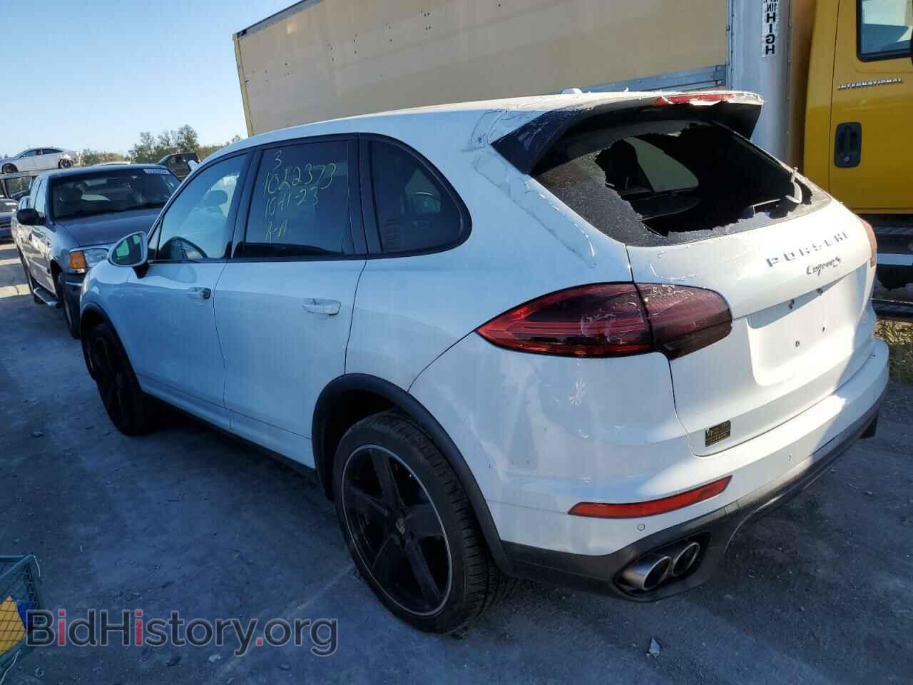 2016 PORSCHE CAYENNE - VIN: WP1AB2A22GLA93430 - Фото 2