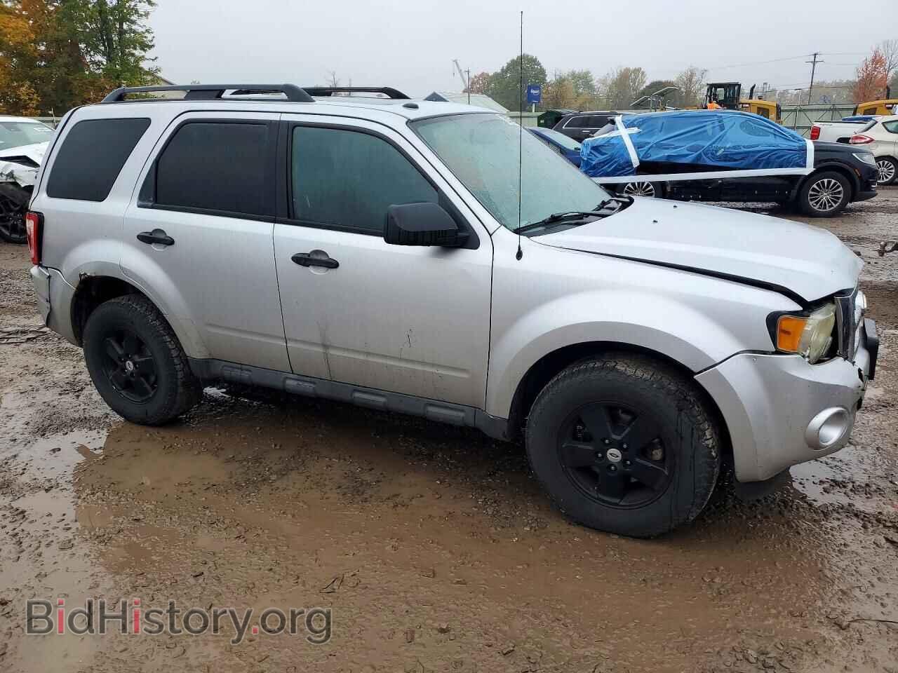 2011 FORD ESCAPE - VIN: 1FMCU9D79BKA41372 - Photo 4