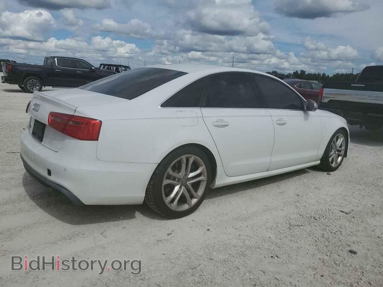 2013 AUDI S6/RS6 - VIN: WAUJ2AFC5DN073991 - Фото 3