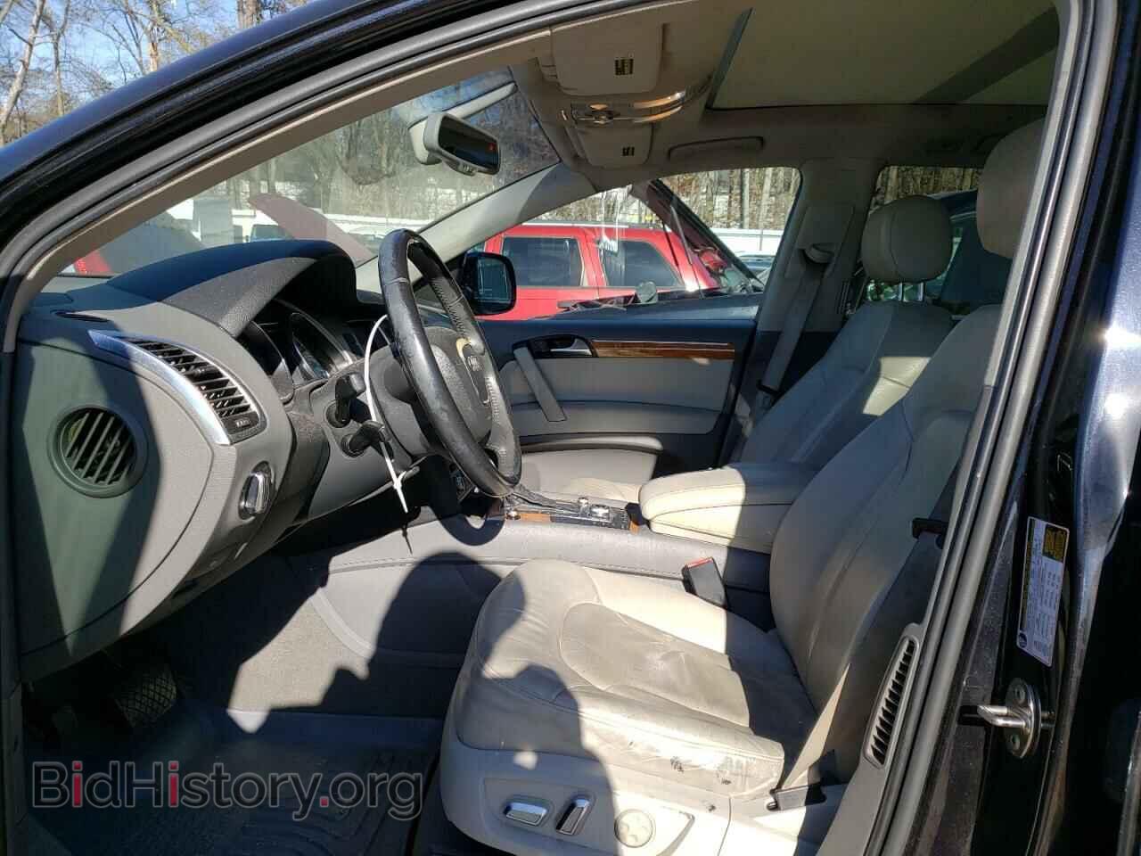 2010 AUDI Q7 - VIN: WA1LYAFE0AD001572 - Фото 7