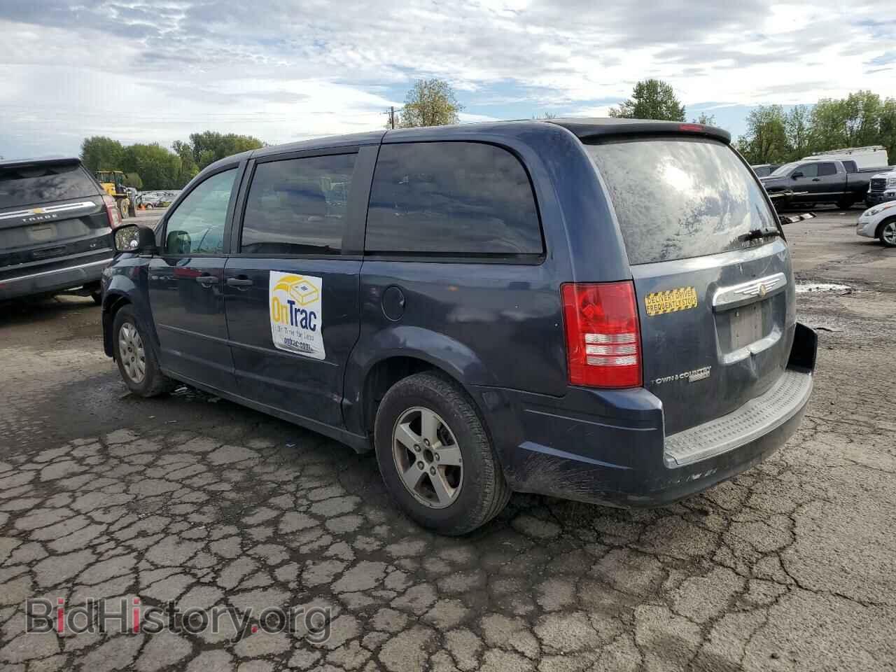 2008 CHRYSLER MINIVAN - VIN: 2A8HR44H58R631983 - Фото 2