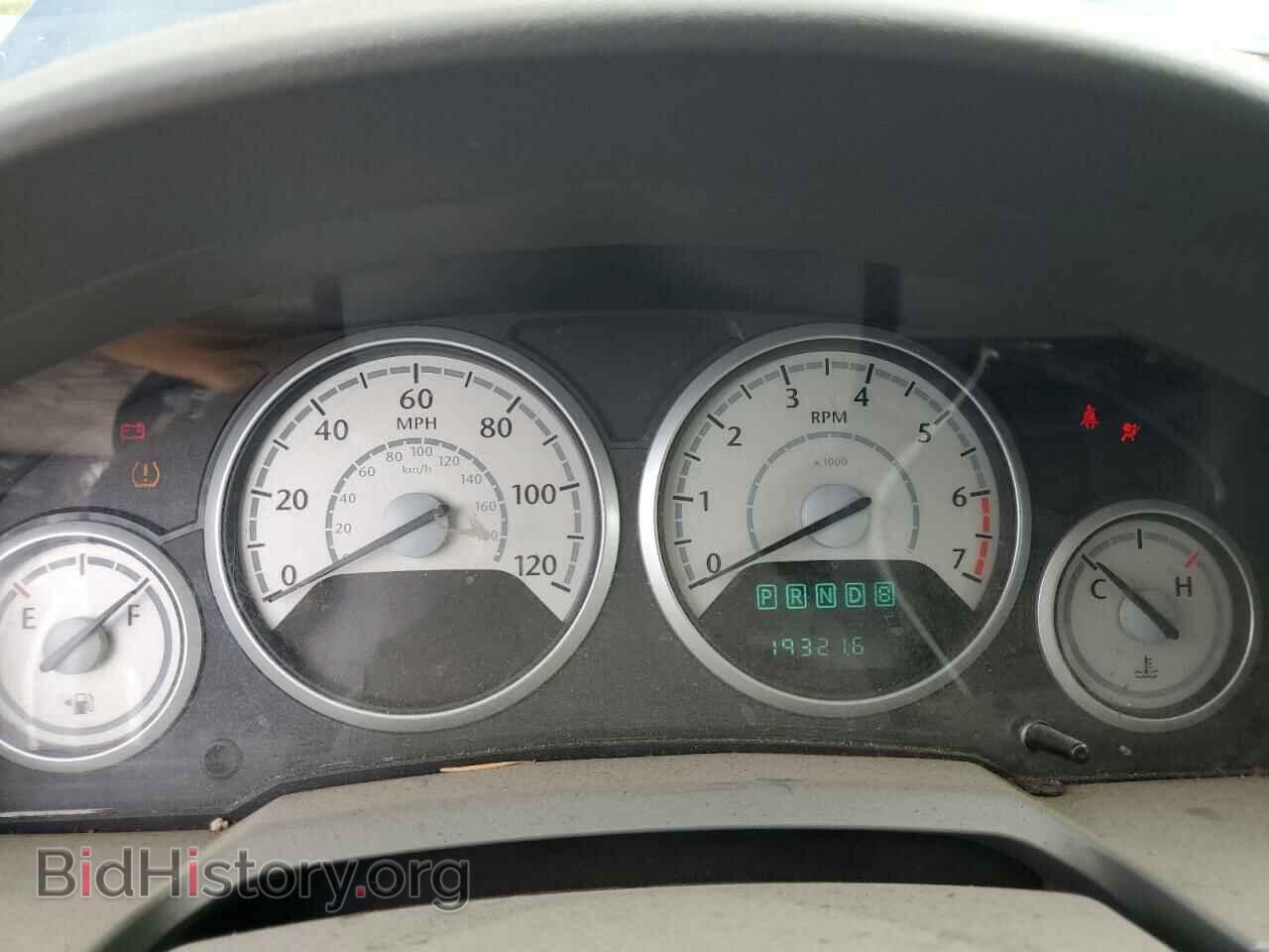 2008 CHRYSLER MINIVAN - VIN: 2A8HR44H58R631983 - Фото 9