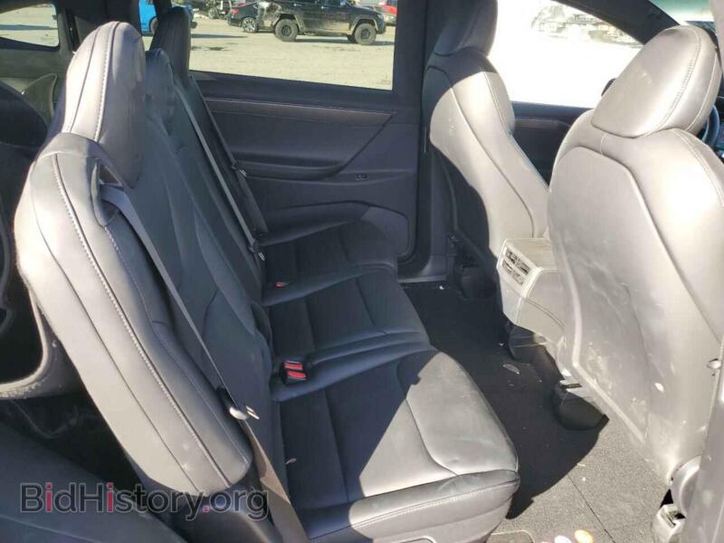 2020 Tesla MODEL X (VIN 5YJXCAE45LF299904) — фото 10 из 13