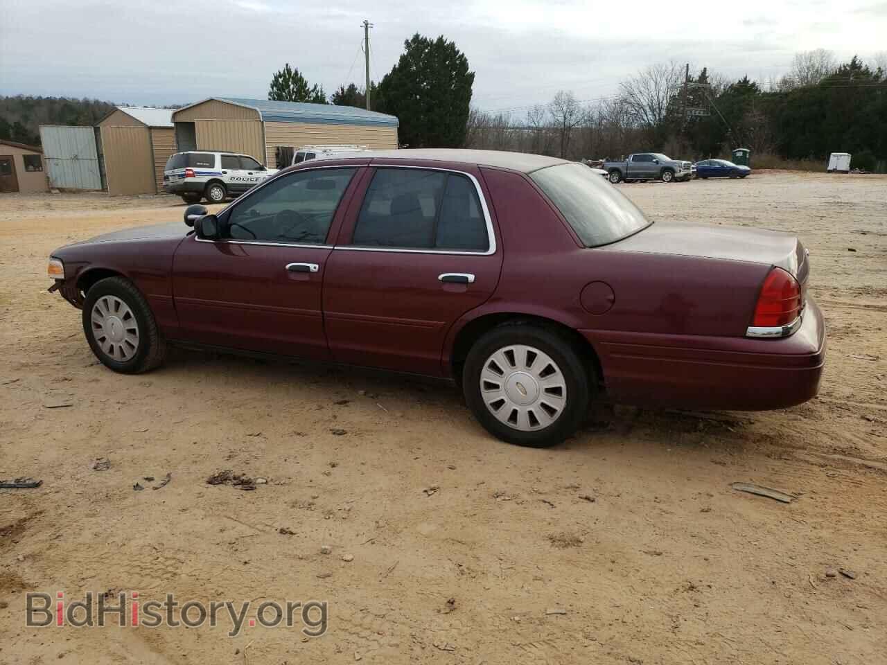 2008 FORD CROWN VIC - VIN: 2FAFP71V08X138570 - Фото 2