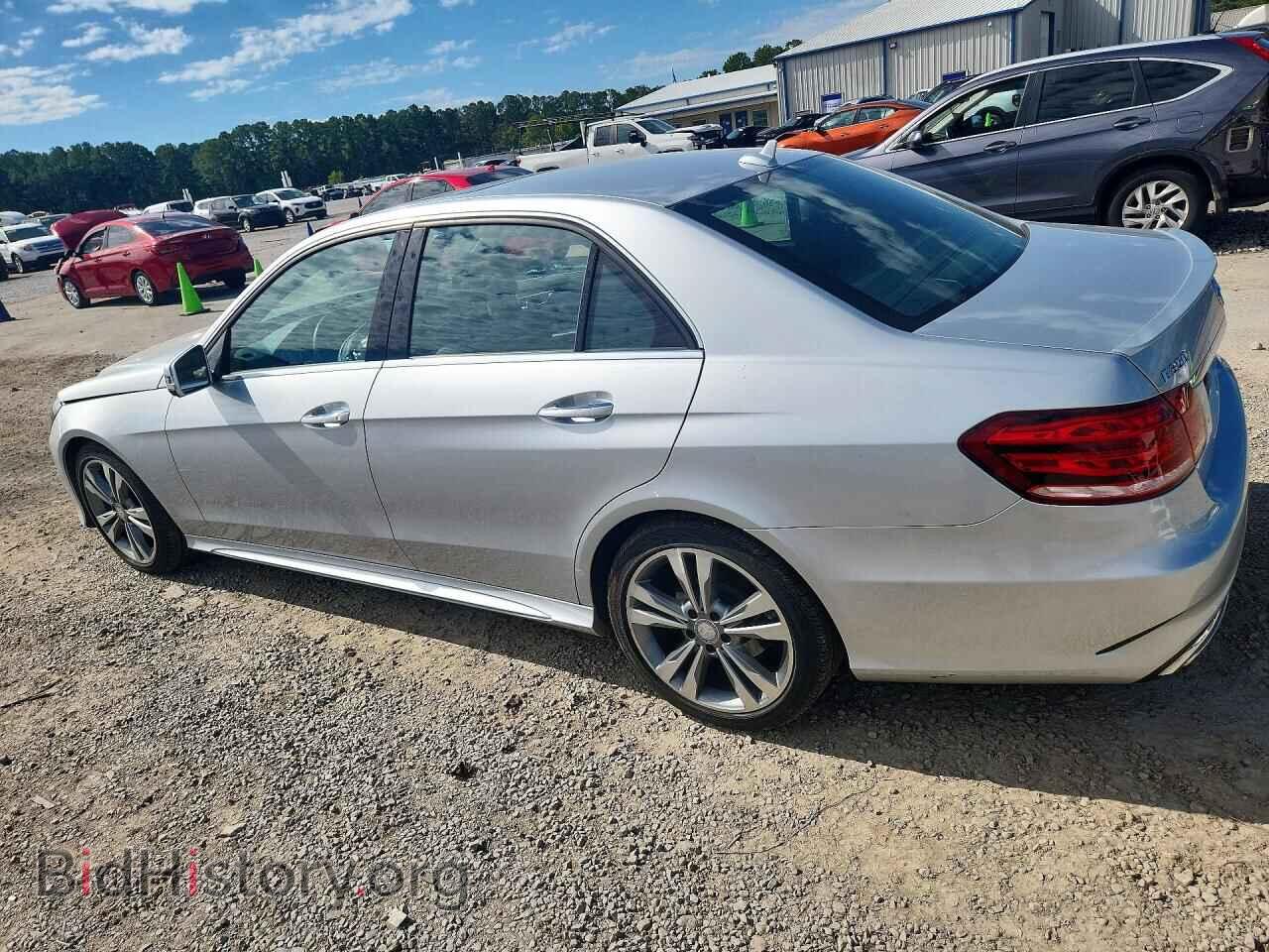 2014 Mercedes-Benz E-CLASS (VIN WDDHF5KB0EB014463) — фото 2 из 14