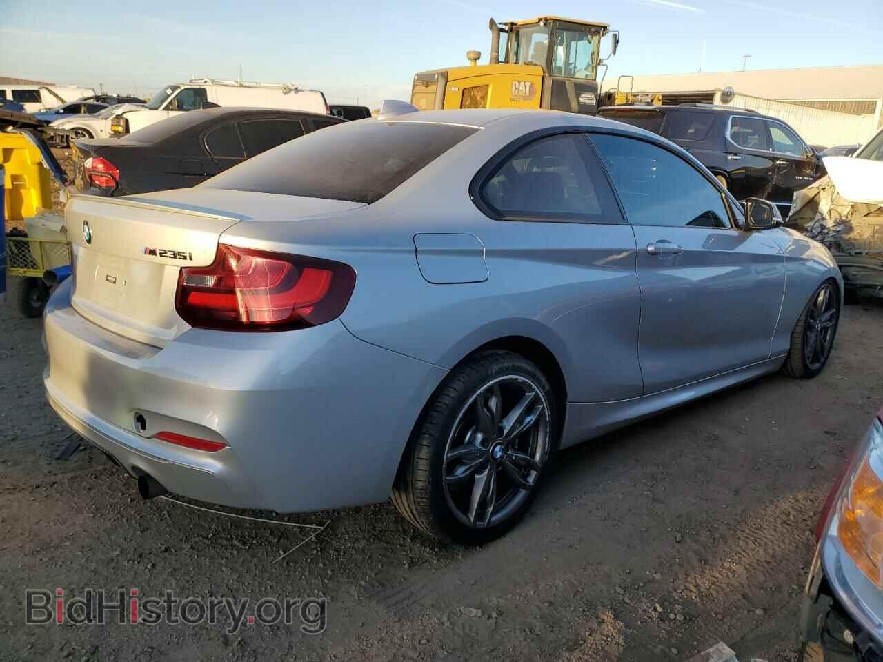 2015 BMW M2 - VIN: WBA1J9C54FV371054 - Фото 3