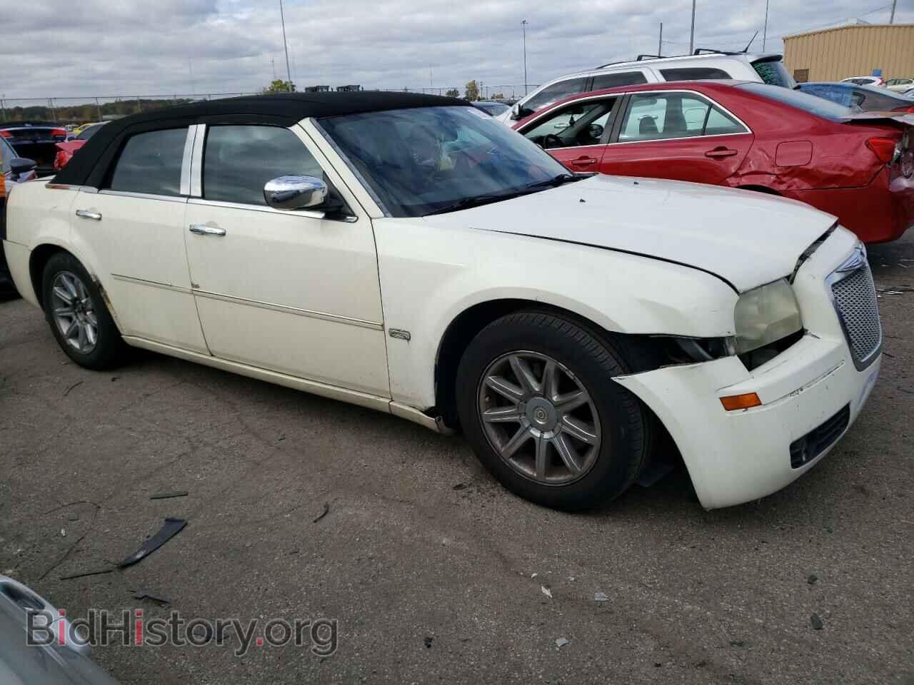 2006 CHRYSLER 300 - VIN: 2C3KA63H16H104595 - Фото 4