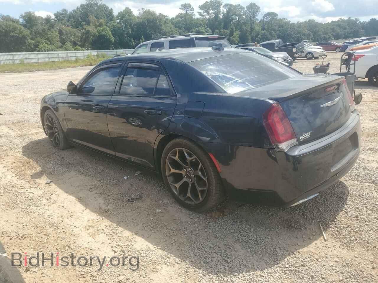 2016 CHRYSLER 300 - VIN: 2C3CCABGXGH238680 - Фото 2