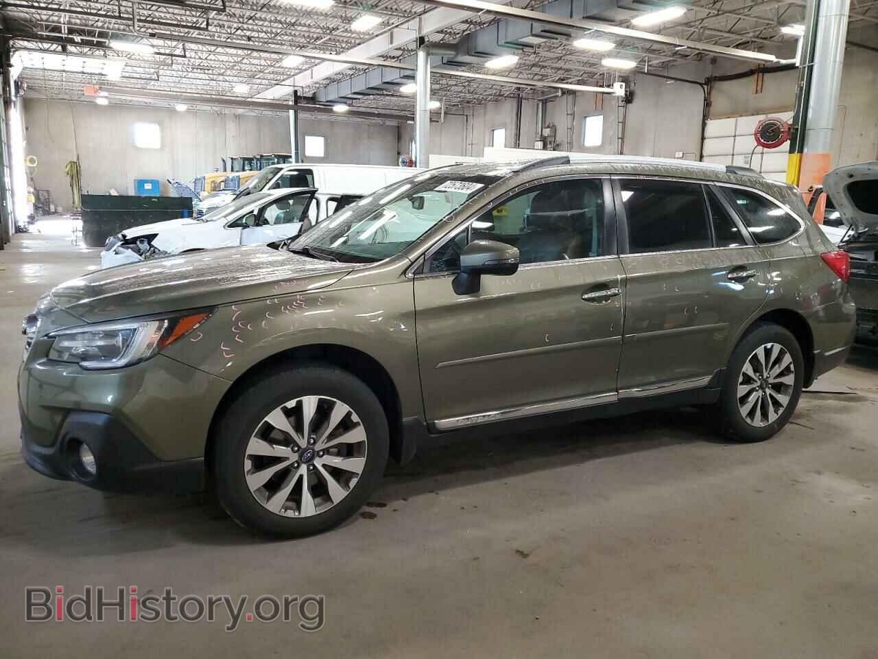 Фотография 4S4BSATC2J3303369 - SUBARU OUTBACK 2018