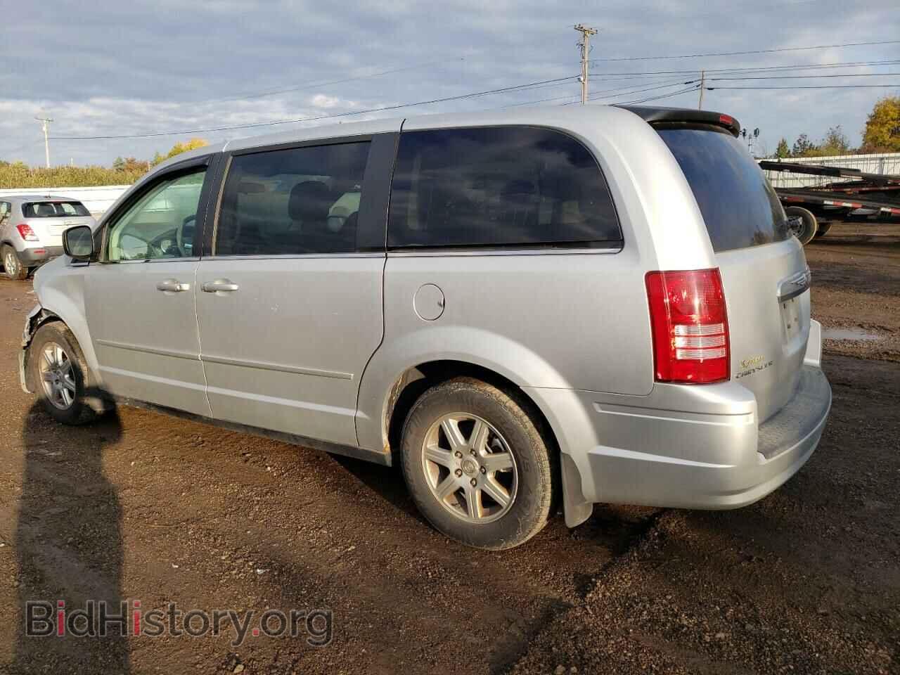 2010 CHRYSLER MINIVAN - VIN: 2A4RR2D12AR391178 - Фото 2