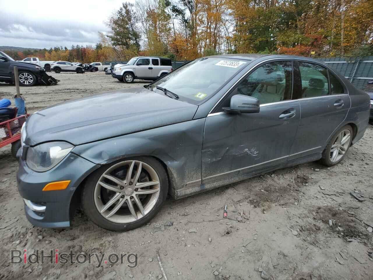 Фотография WDDGF8BB7CA704954 - MERCEDES-BENZ C-CLASS 2012