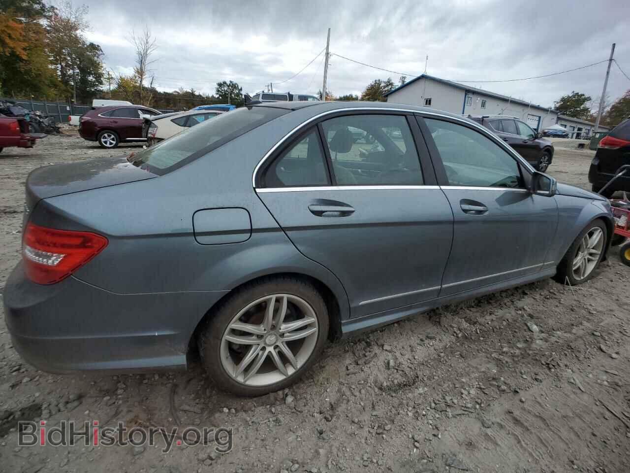 2012 MERCEDES-BENZ C-CLASS - VIN: WDDGF8BB7CA704954 - Фото 3