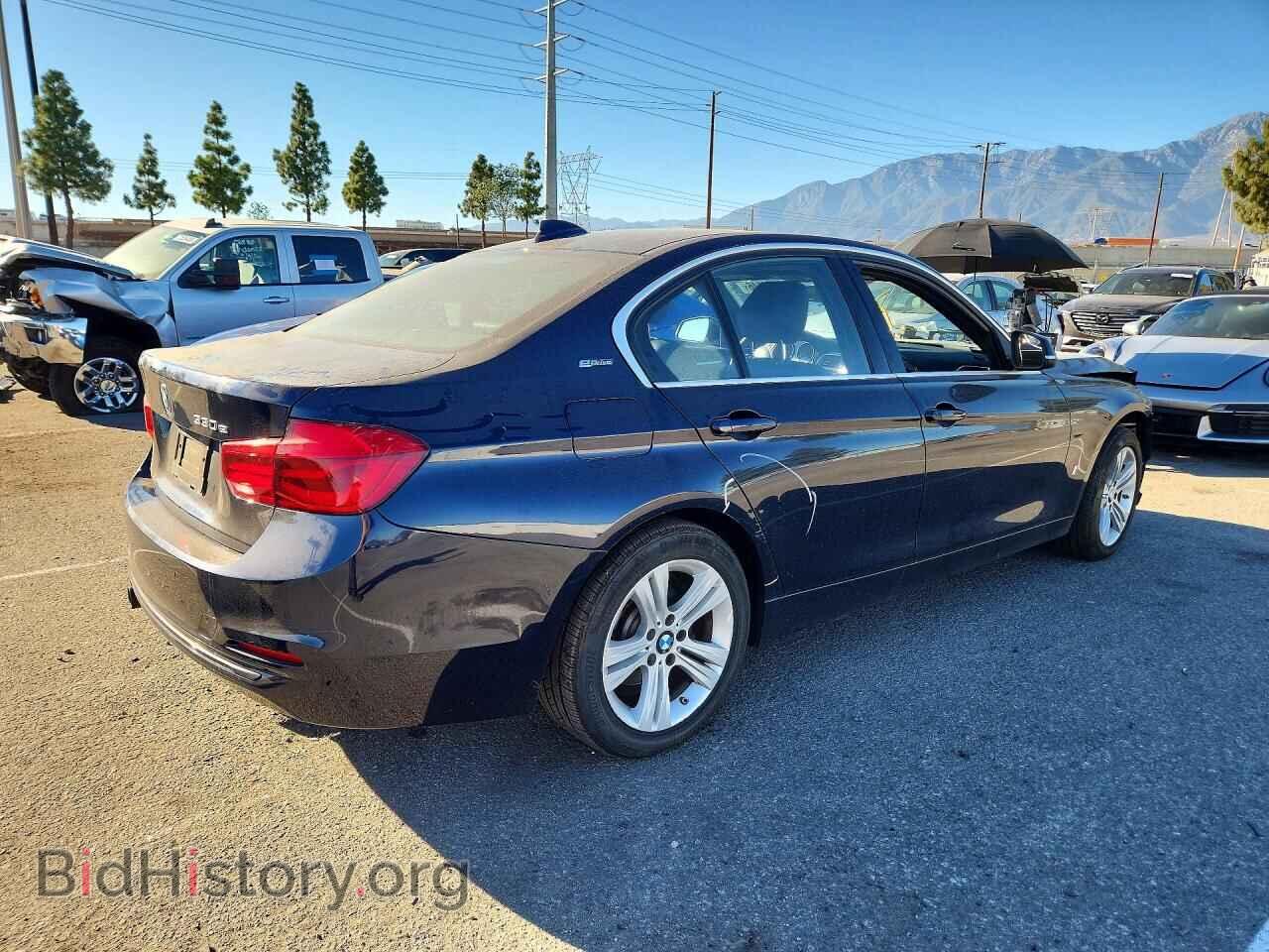 2017 BMW 3 SERIES - VIN: WBA8E1C55HK480244 - Photo 3