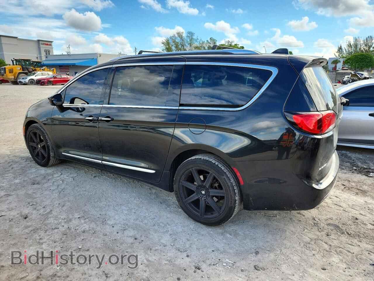 2017 CHRYSLER PACIFICA - VIN: 2C4RC1EG7HR796368 - Photo 2