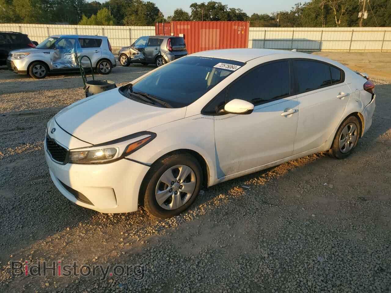 Photo 3KPFK4A73HE043760 - KIA FORTE 2017